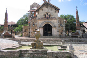 Altos de Chavon